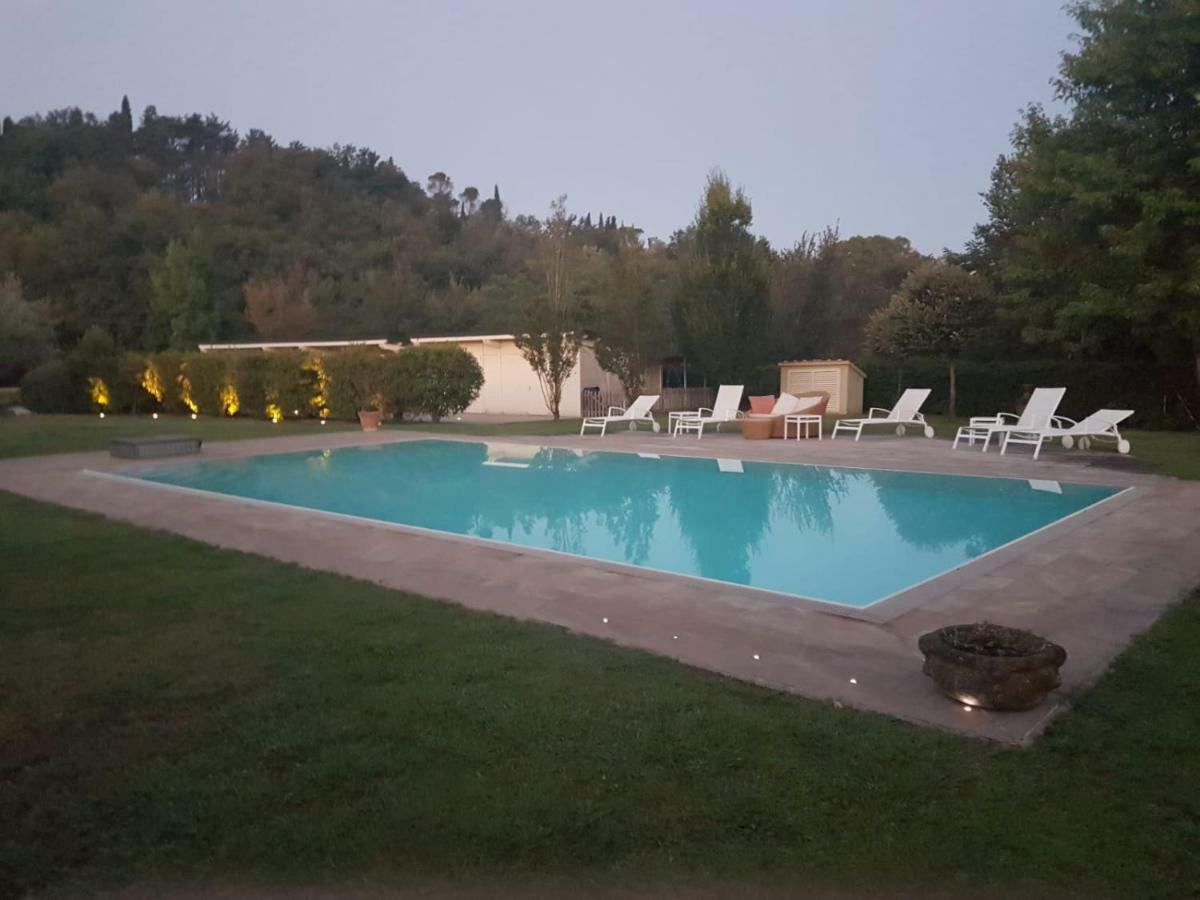 La Villa Nel Bosco Lucca Luaran gambar